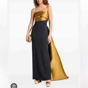 Solace London Elegant Black and Gold Kinsley dress